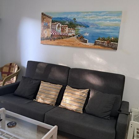 Rosie Apartment Campoamor Exteriör bild
